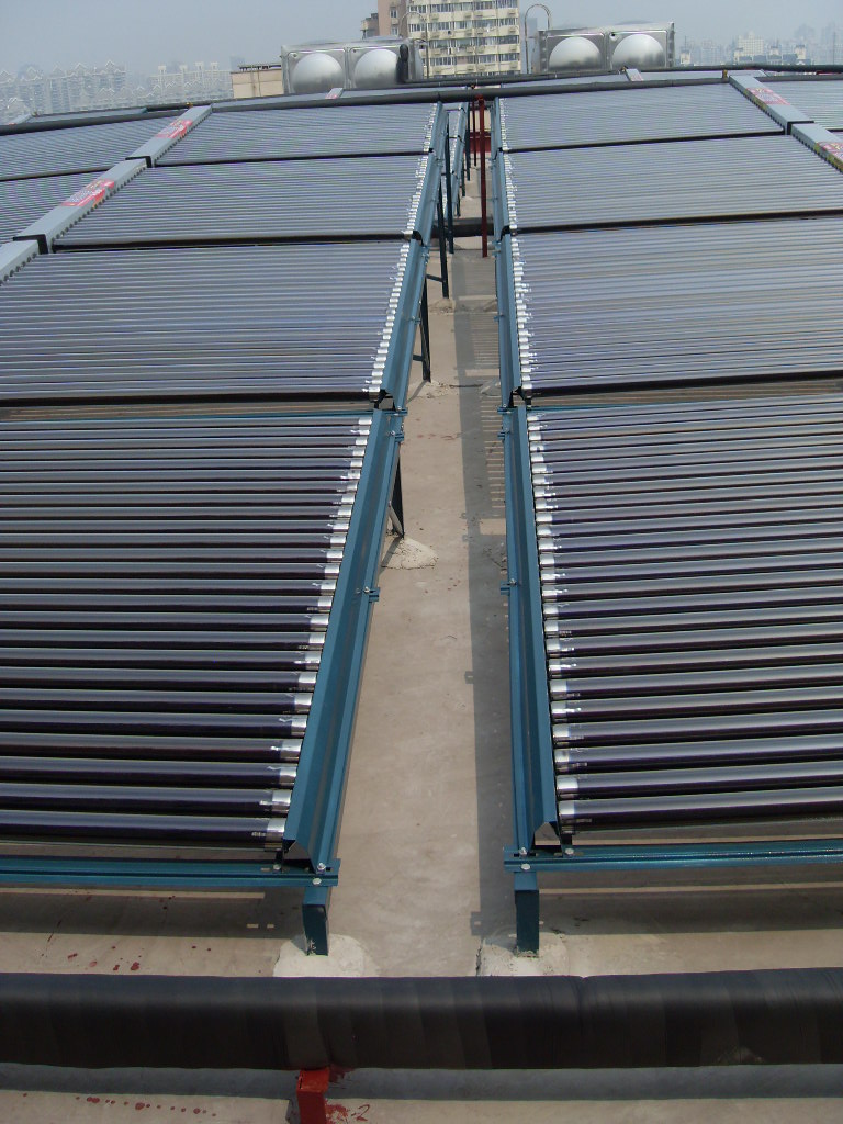 品牌太陽能熱水器廠家細節(jié)圖